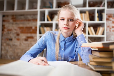 Short Paragraph on an Ideal Student